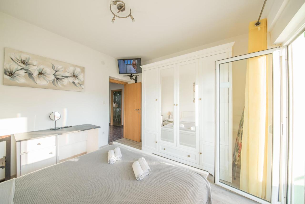 Apartment Prominac Задар Екстер'єр фото
